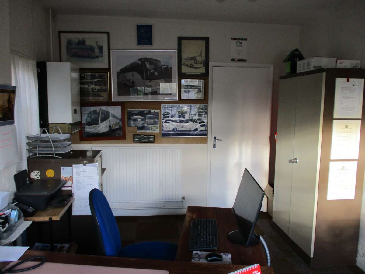 Industrial Unit in Retford - photo 3