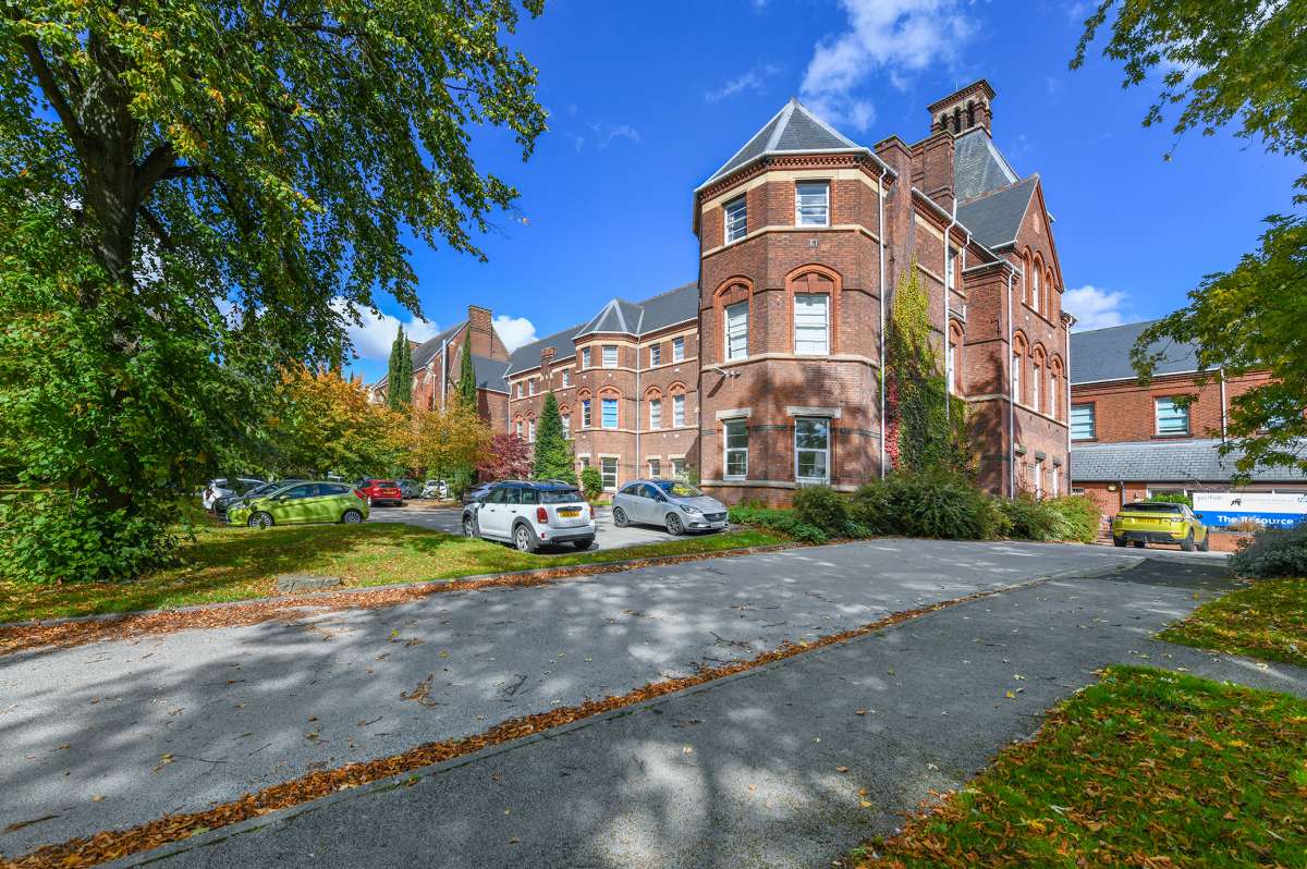 Industrial Unit in Nottingham - photo 4