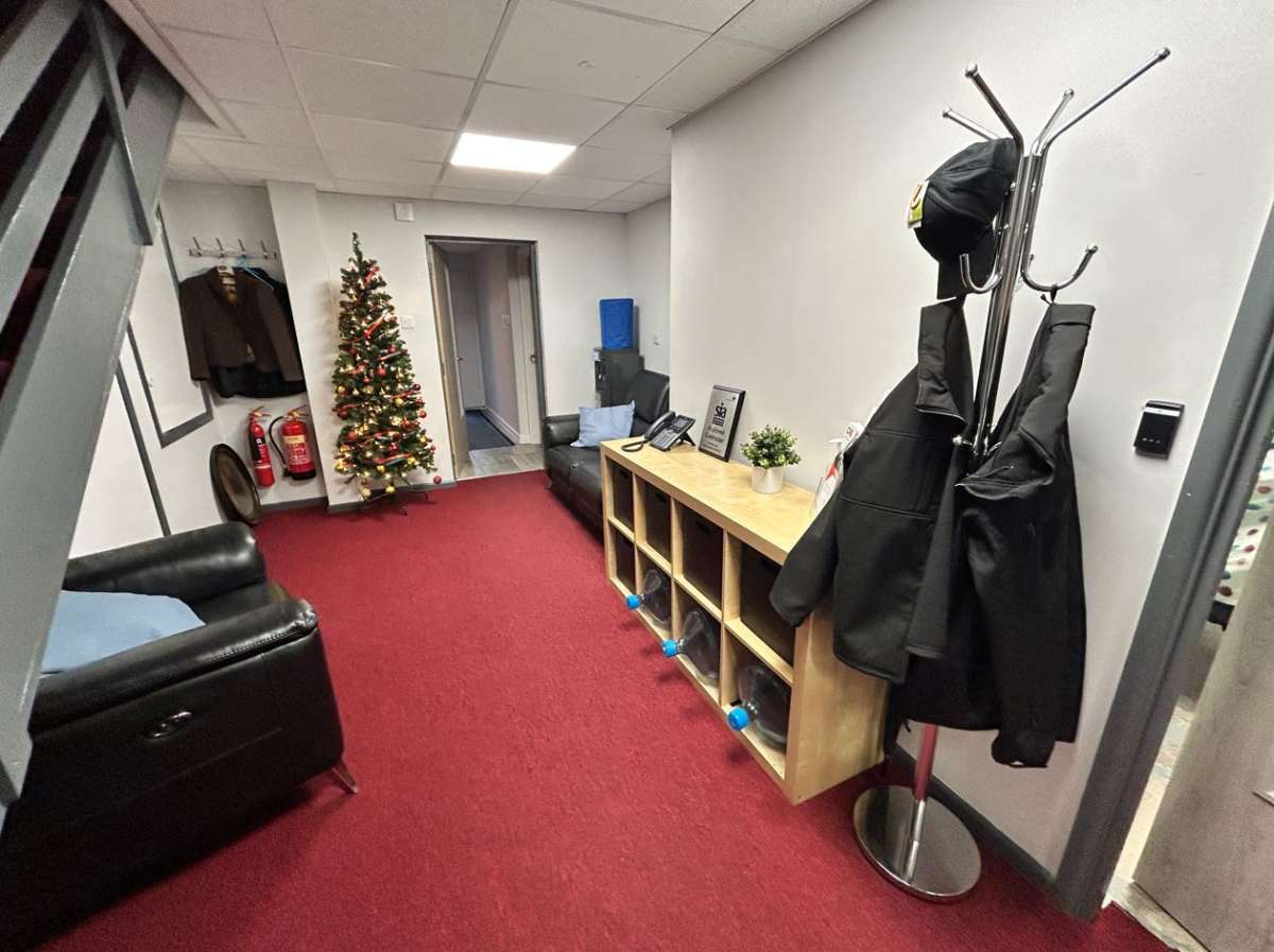 Industrial Unit in Hereford - photo 3