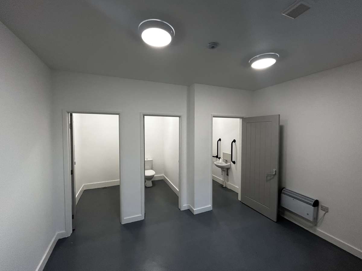 Industrial Unit in Crediton - photo 4