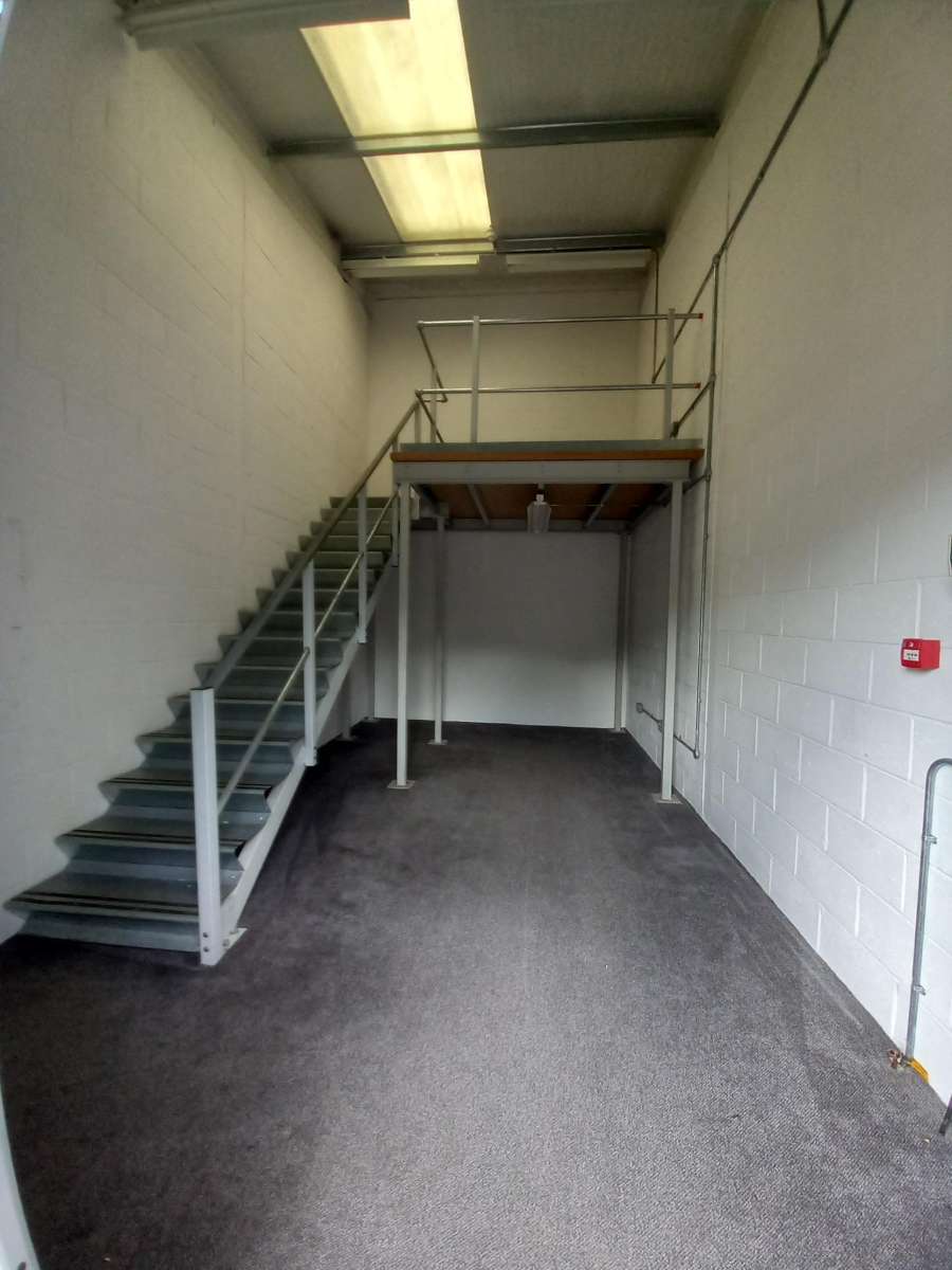 Industrial Unit in Gloucester - photo 4