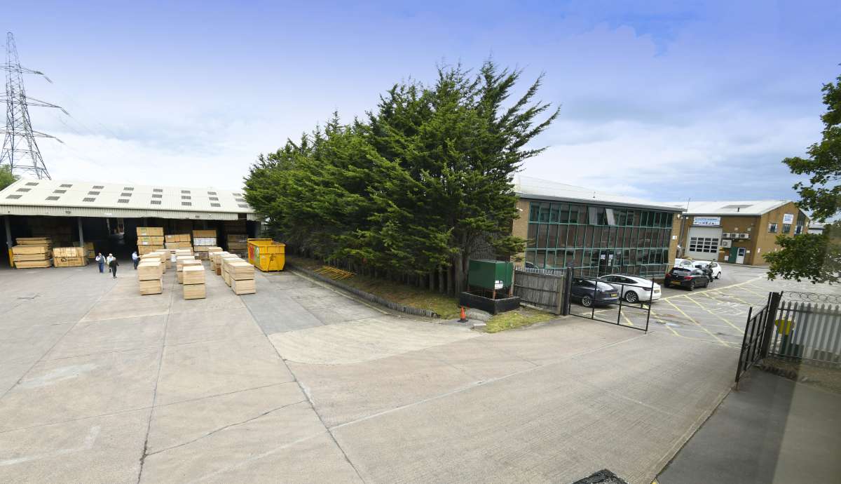 Industrial Unit in Gloucester - photo 4