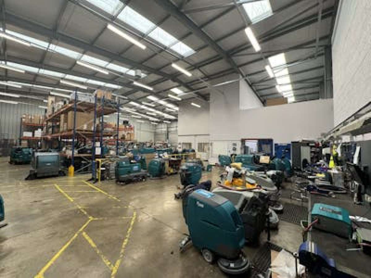 Industrial Unit in Northampton - photo 2