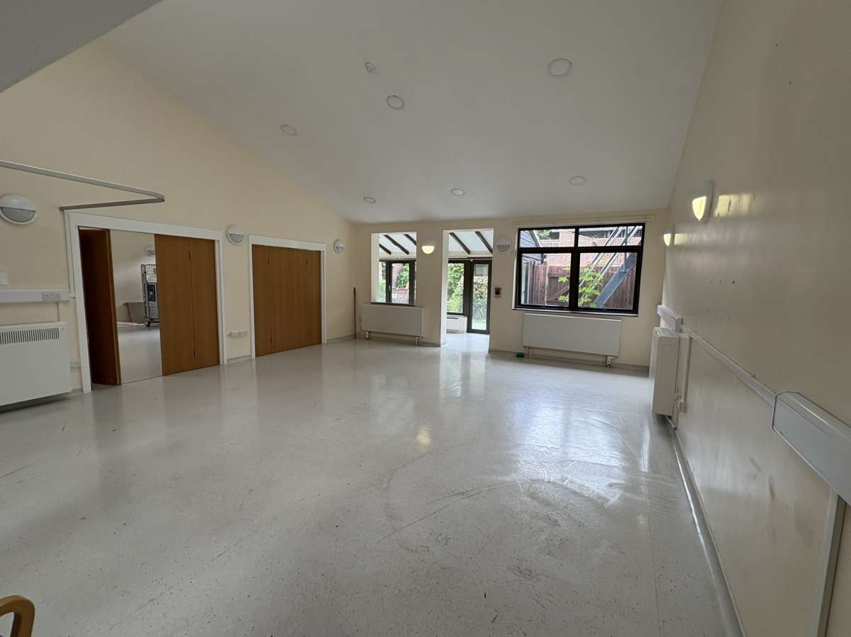 Industrial Unit in Horsham - photo 3