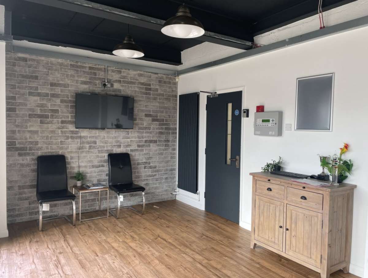 Industrial Unit in Trowbridge - photo 4