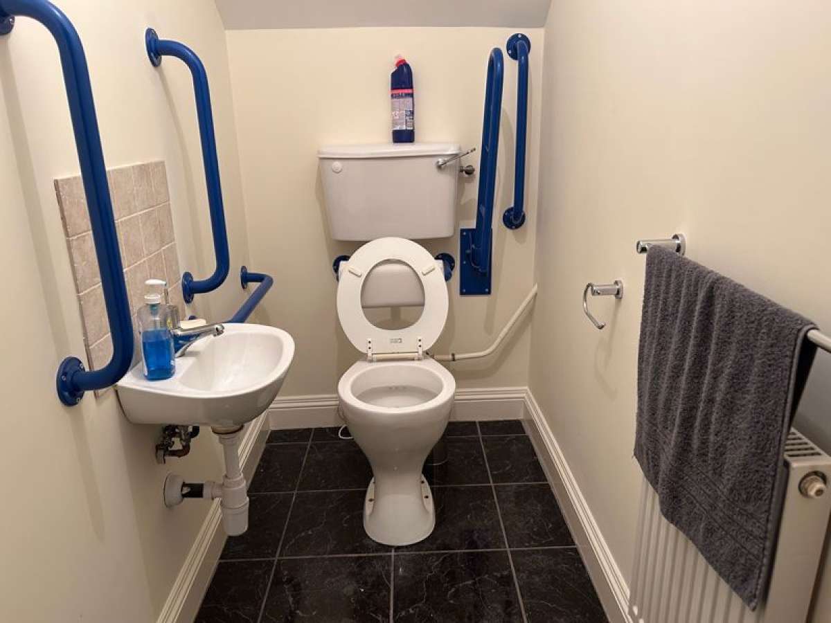 Industrial Unit in Congleton - photo 4