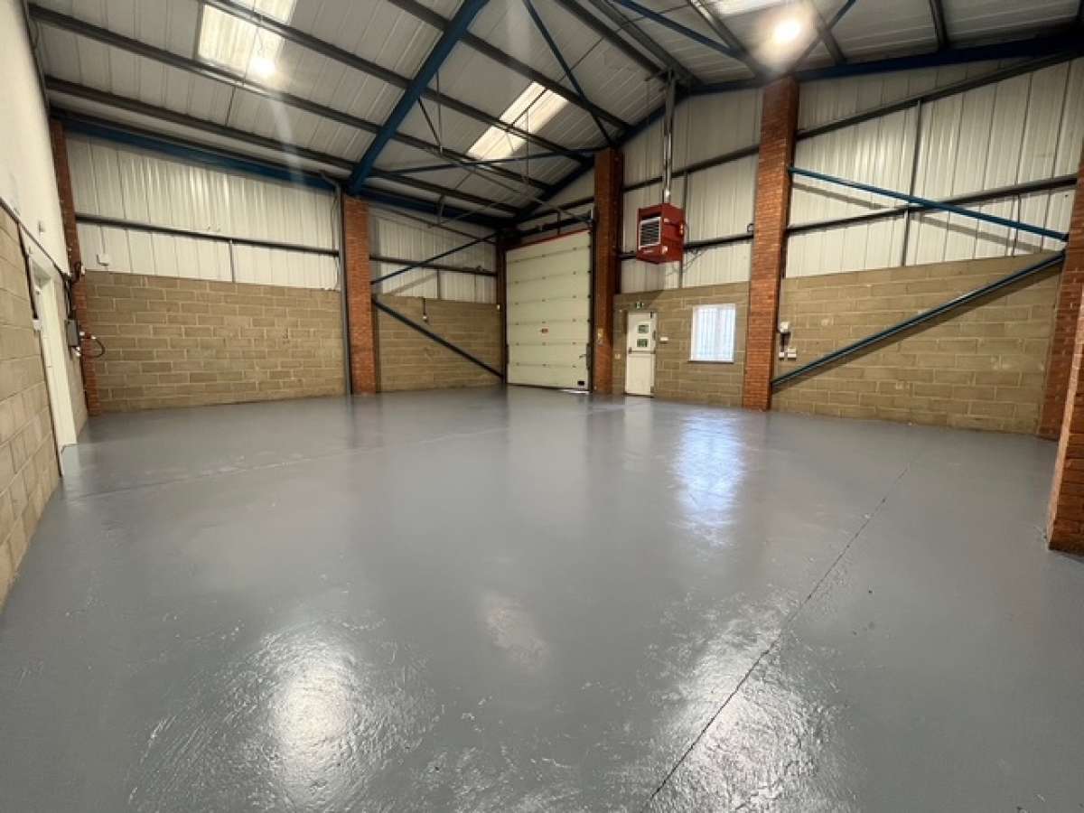 Industrial Unit in Colchester - photo 3