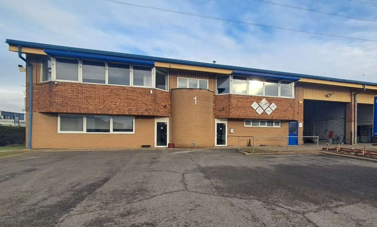 Industrial in Mitcham