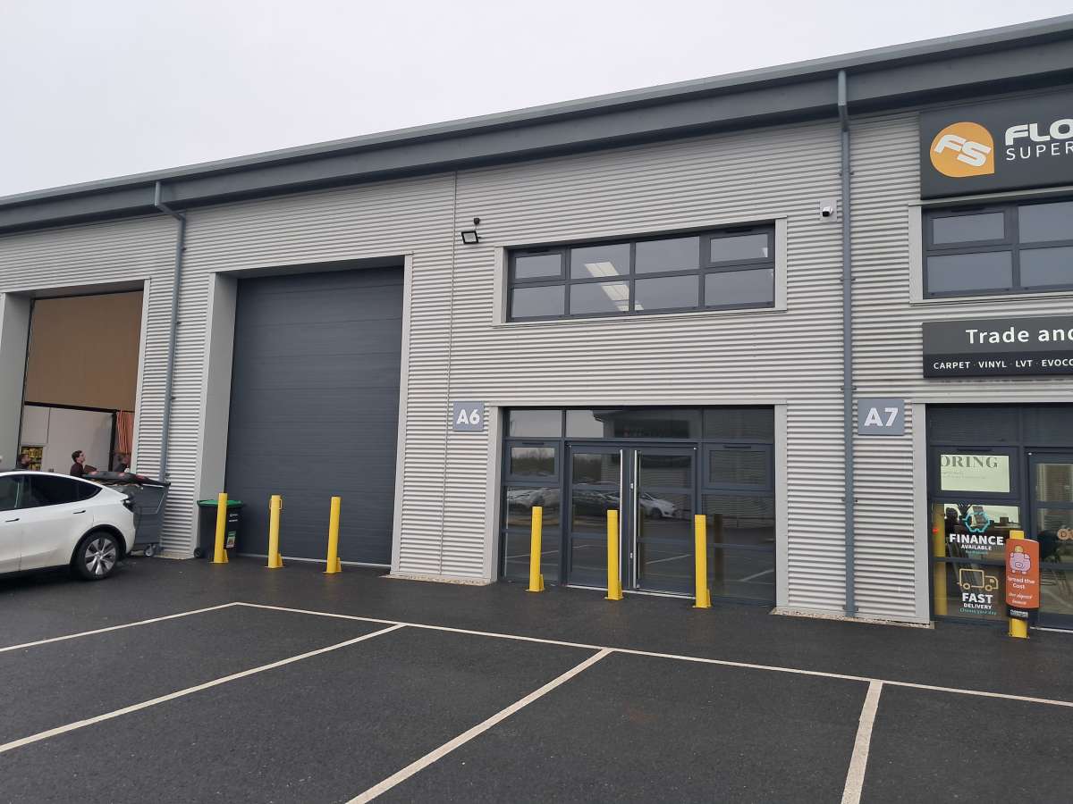 Industrial in Lincoln