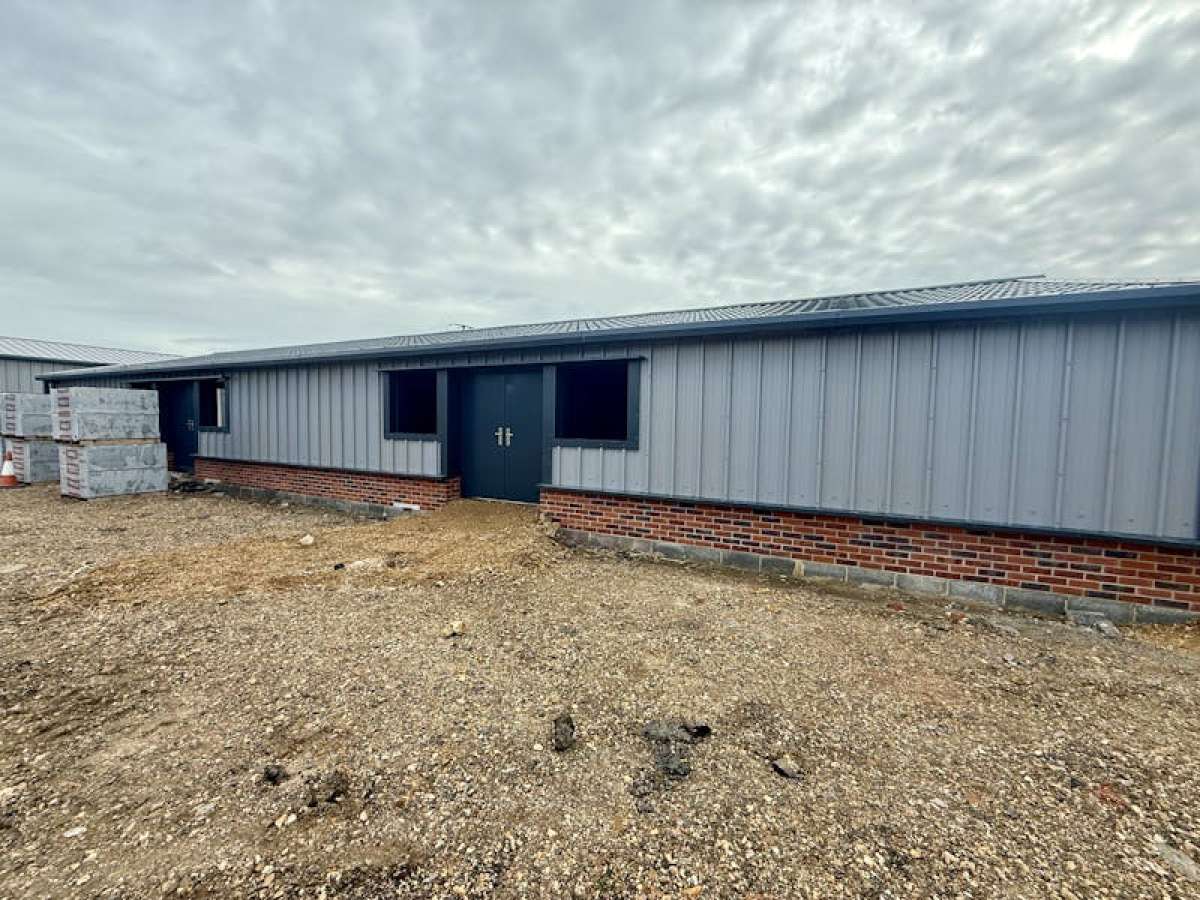 Industrial Unit in Christchurch - photo 4