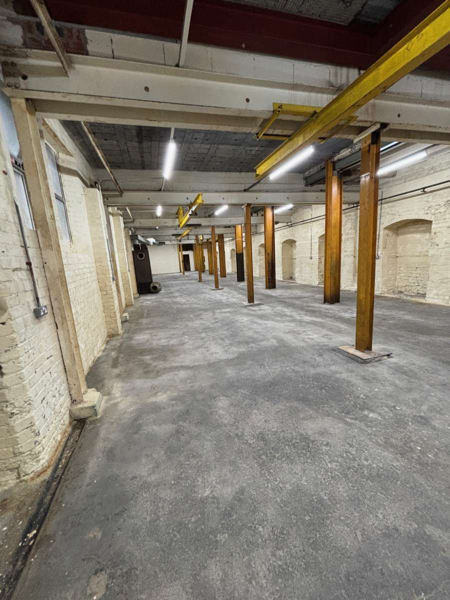 Industrial Unit in Leicester - photo 3