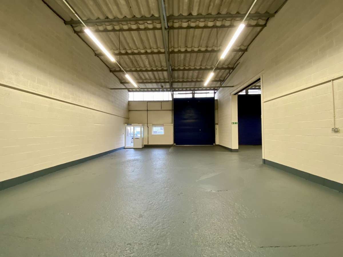 Industrial Unit in Kidderminster - photo 2