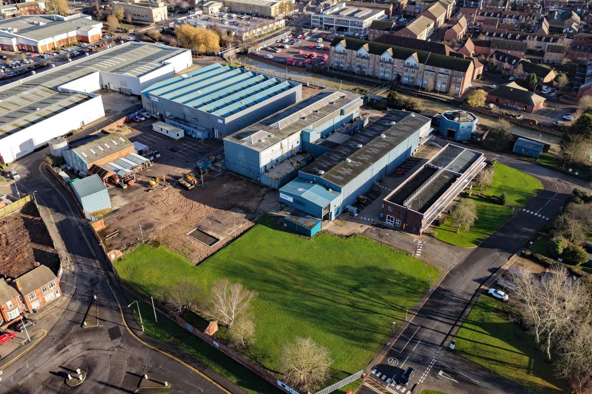 Industrial Unit in Lincoln - photo 2