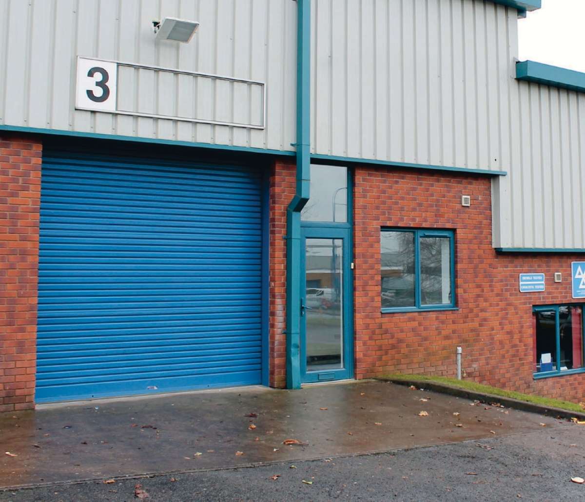 Industrial in Kingswinford