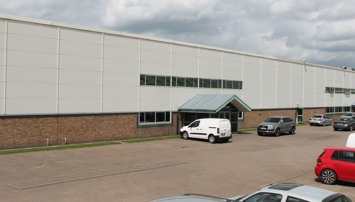 Industrial Unit in Kingswinford - photo 2