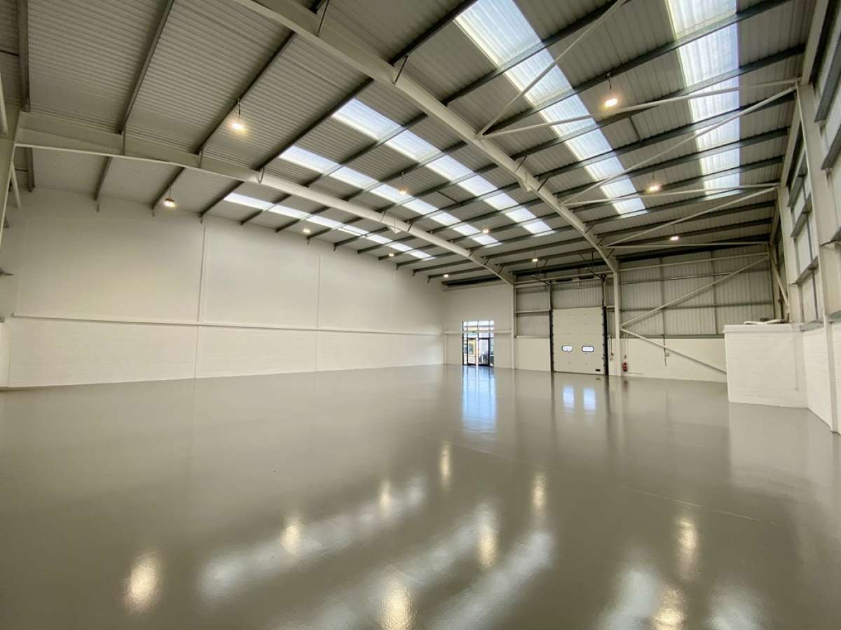Industrial Unit in Evesham - photo 3