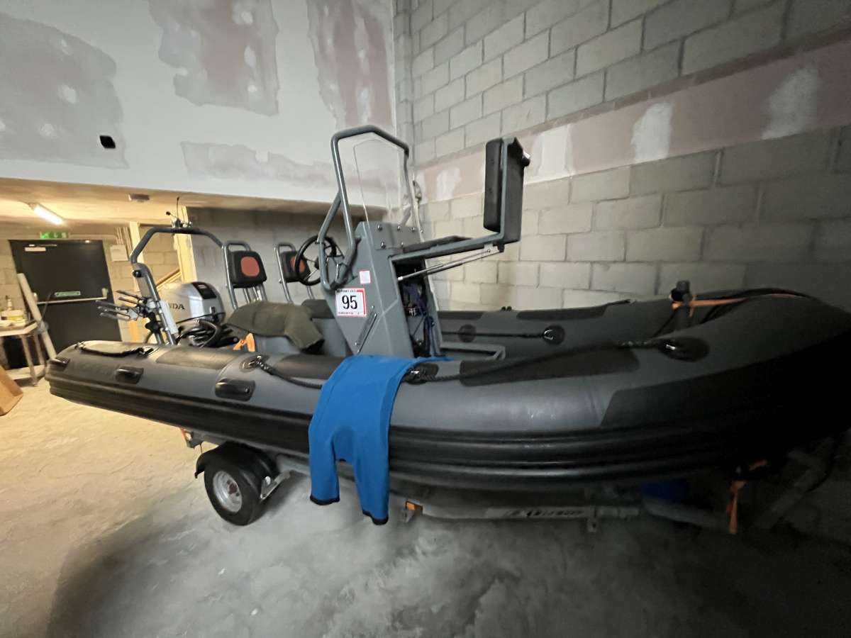 Industrial Unit in Wadebridge - photo 2