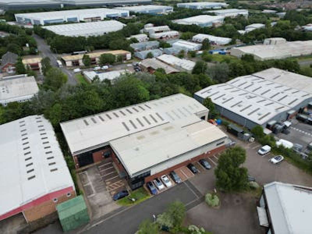 Industrial Unit in Daventry - photo 2