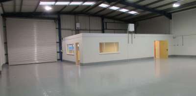 Industrial Unit in Kingswinford - photo 3