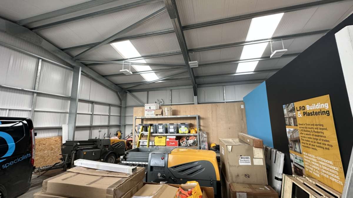 Industrial Unit in Truro - photo 4