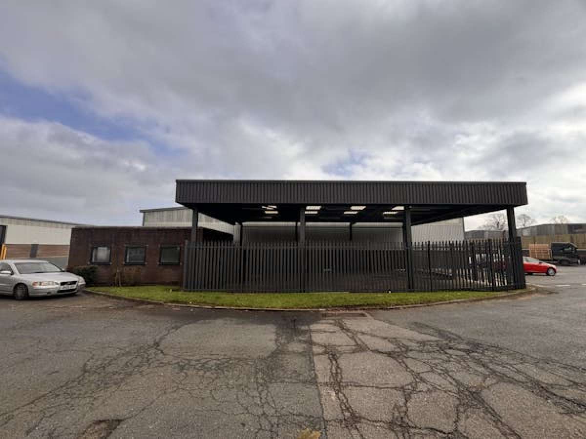 Industrial Unit in KIDDERMINSTER - photo 4