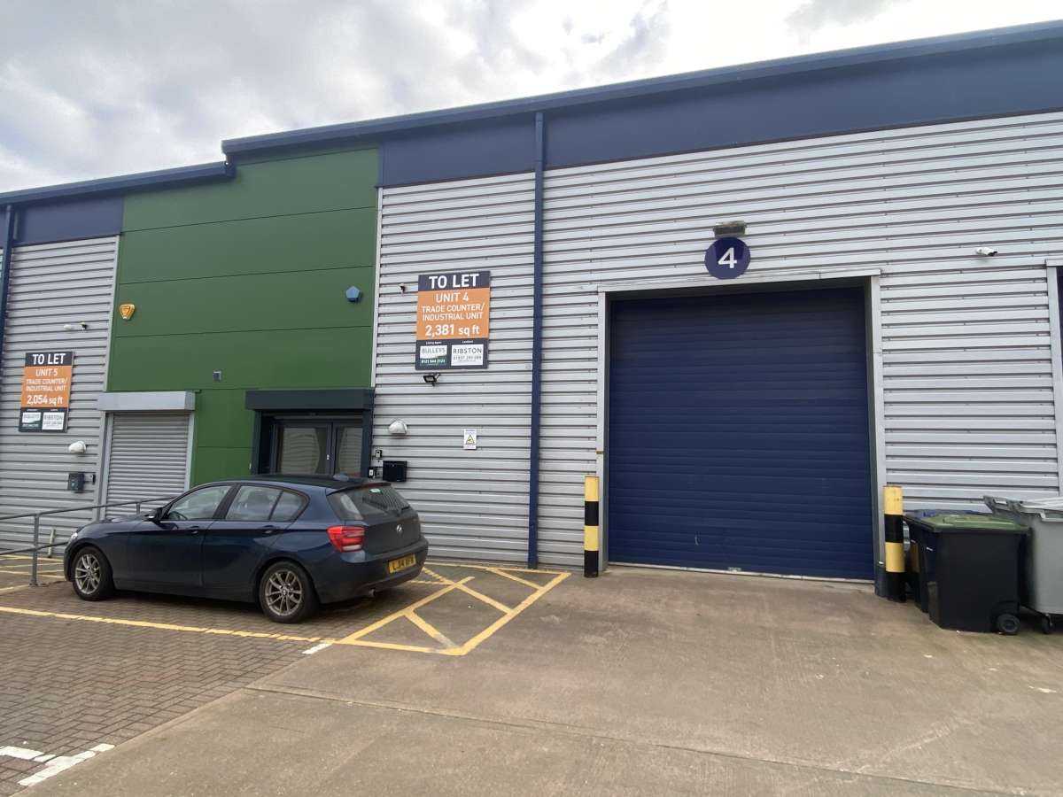 Industrial Unit in Birmingham - photo 3