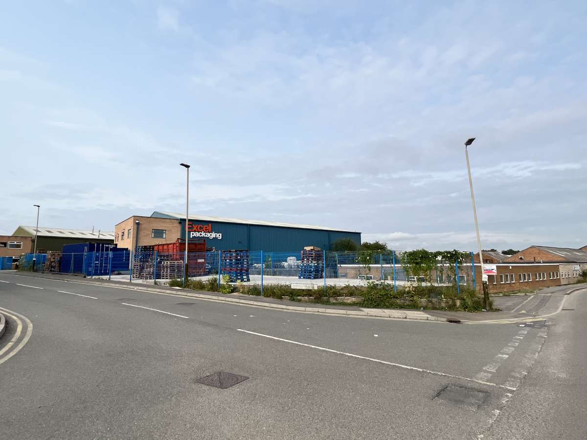 Industrial Unit in Leicester - photo 4