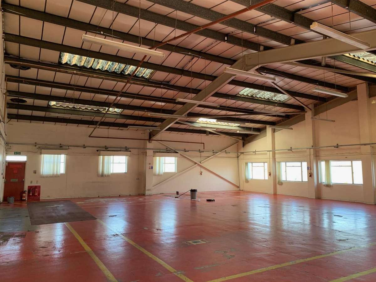 Industrial Unit in Nottingham - photo 2