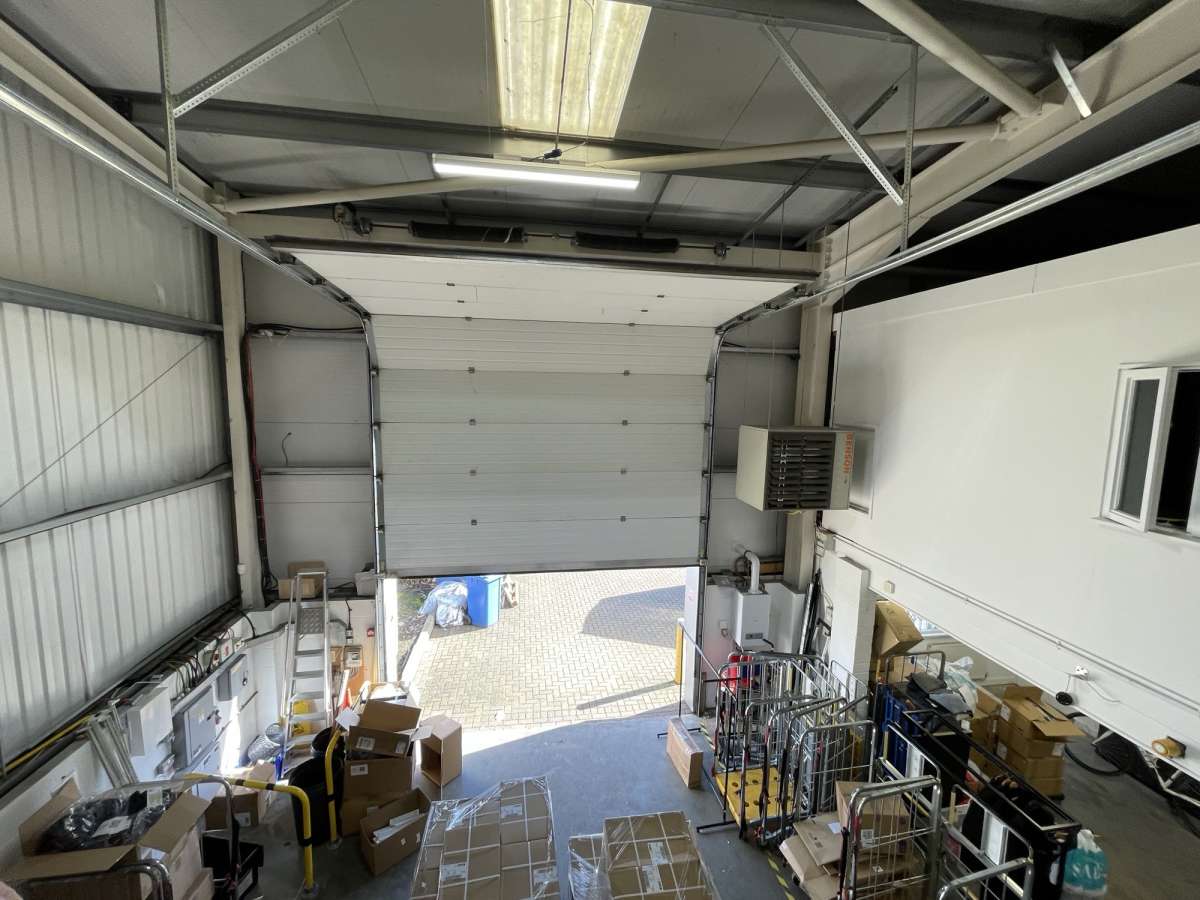 Industrial Unit in Bury St. Edmunds - photo 3