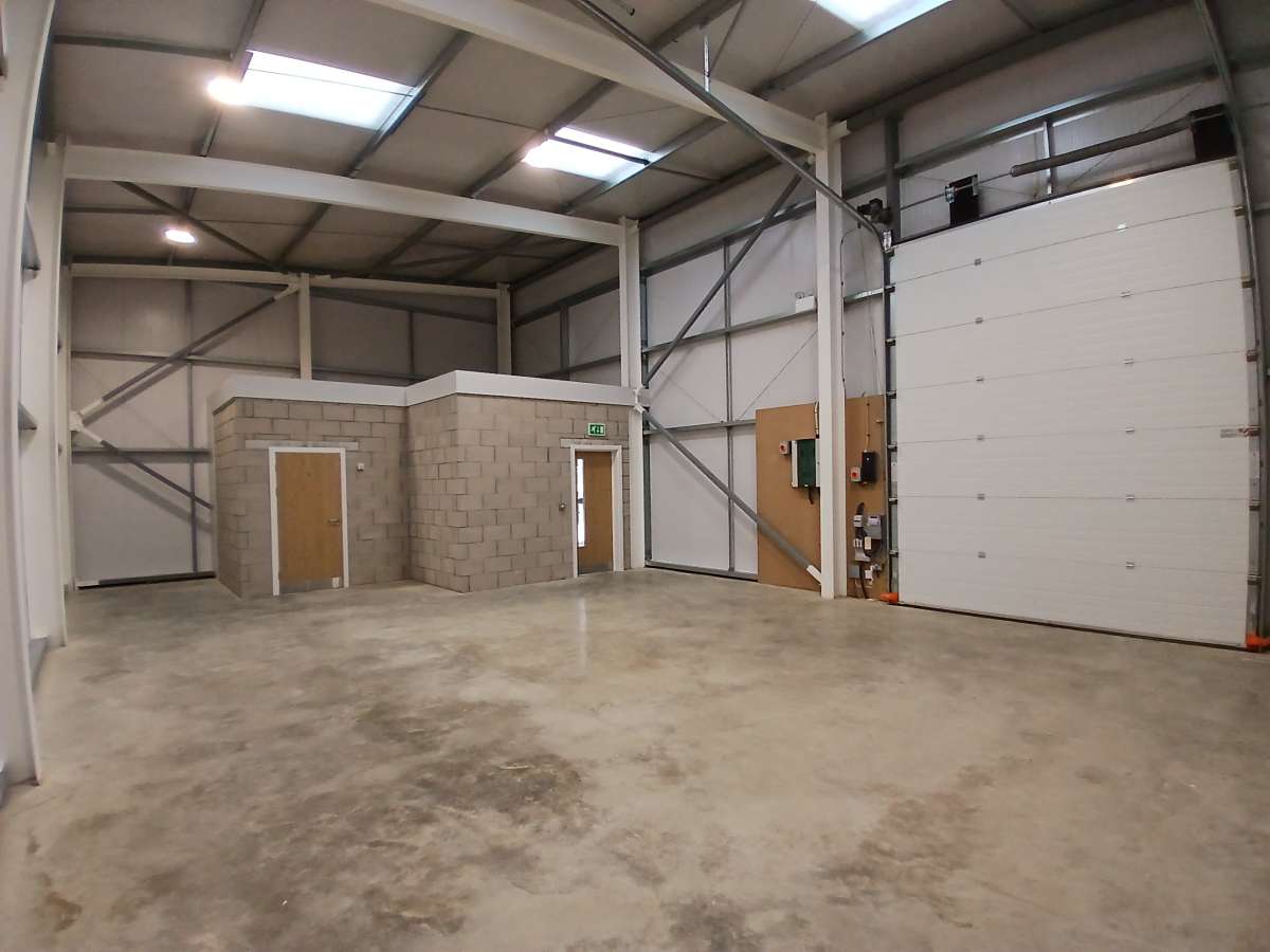 Industrial Unit in Yaxley - photo 4