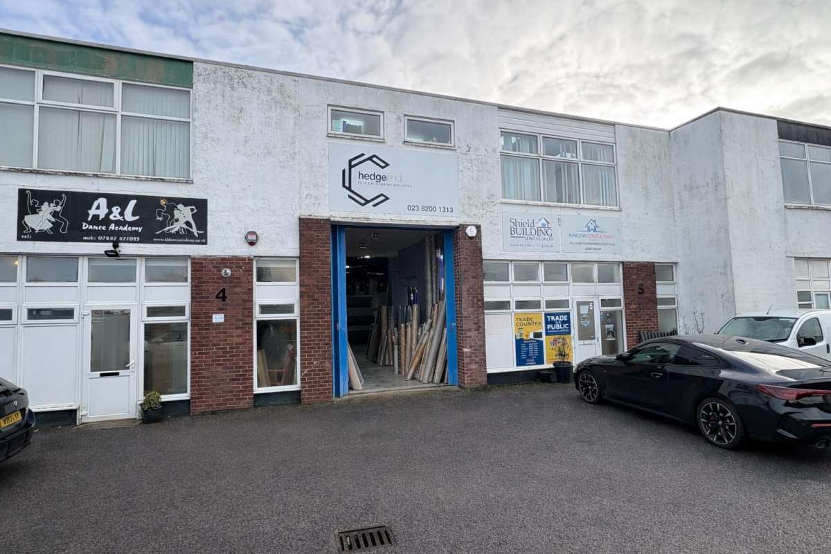 Industrial in Hedge End