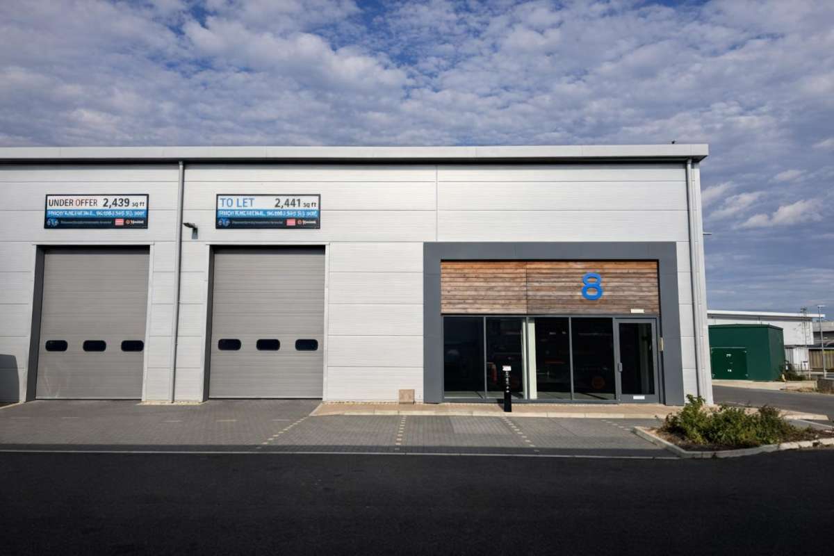 Industrial in Tangmere