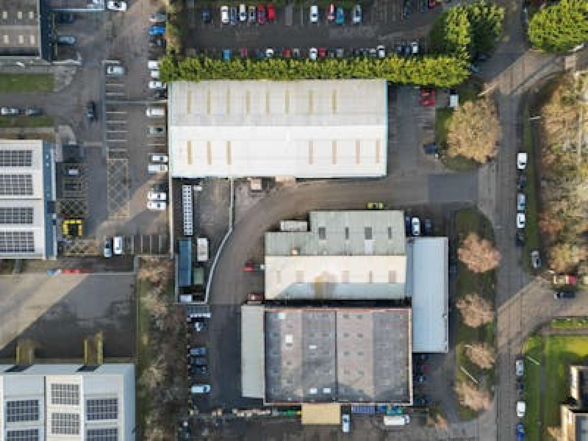 Industrial Unit in Northampton - photo 2