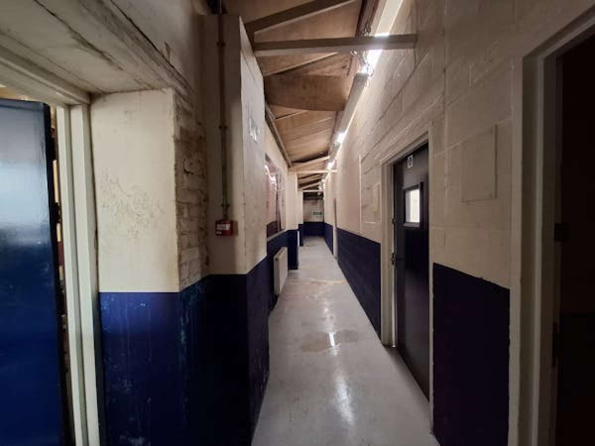 Industrial Unit in Worcester - photo 4