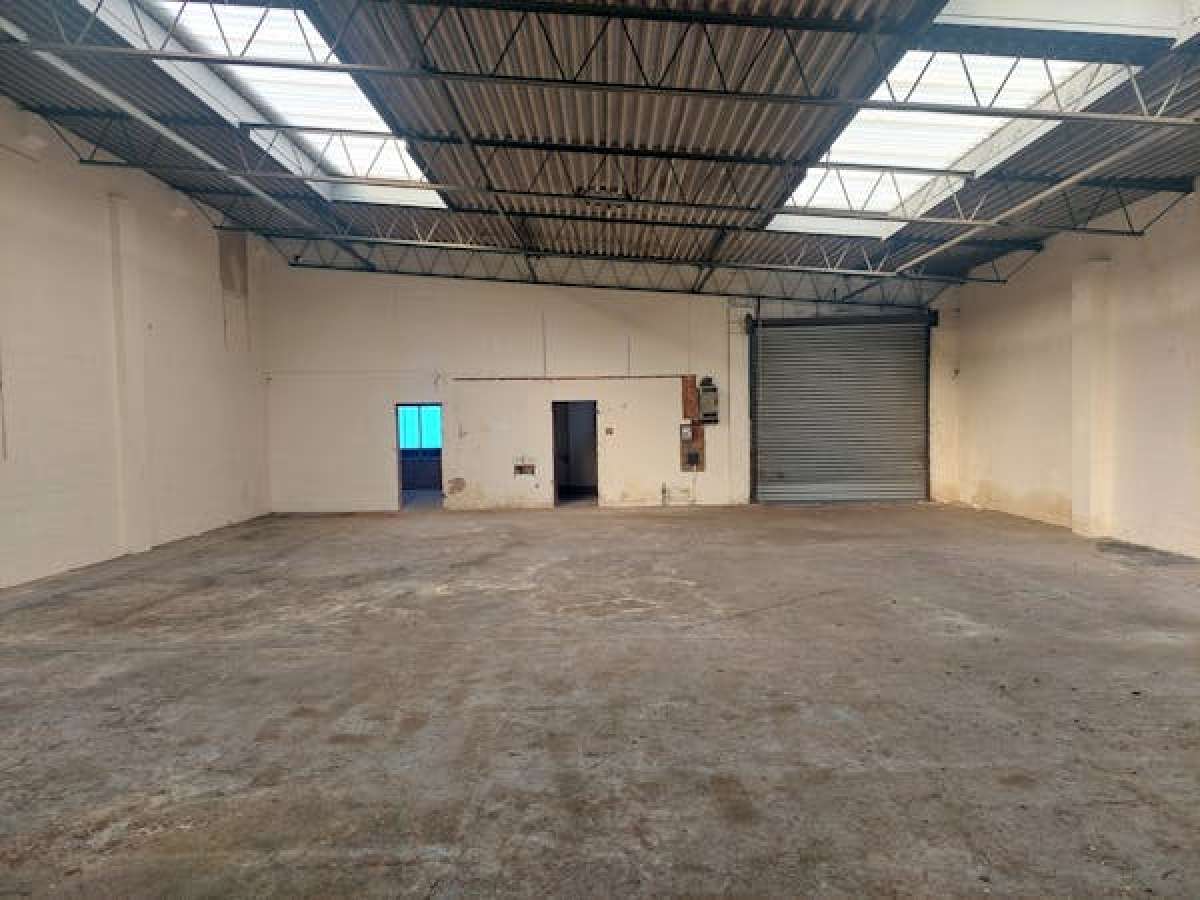 Industrial Unit in Bilston - photo 2