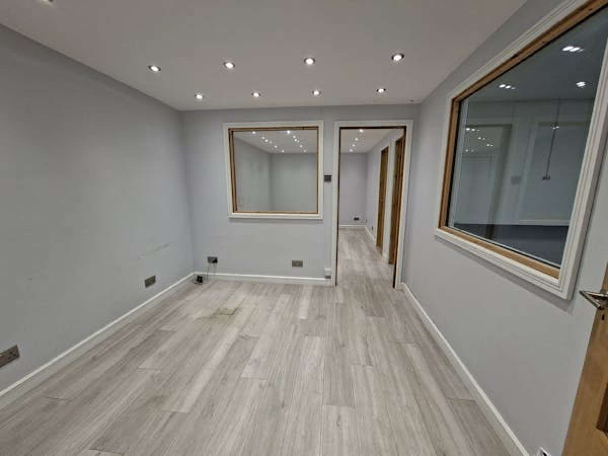 Industrial Unit in Grantham - photo 3