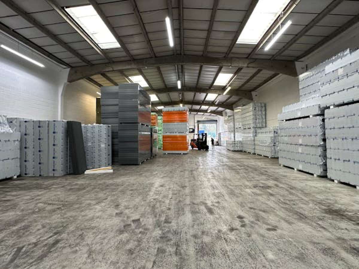 Industrial Unit in Birmingham - photo 3