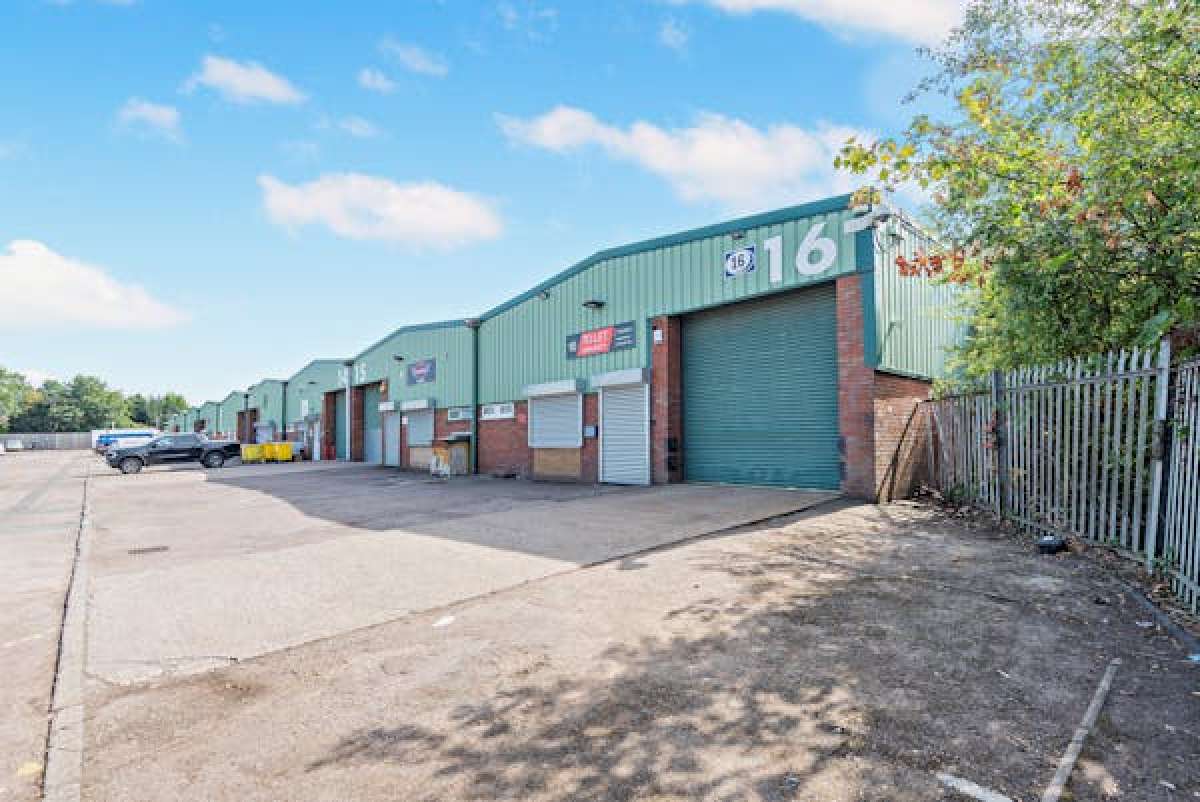 Industrial Unit in Halesowen - photo 4