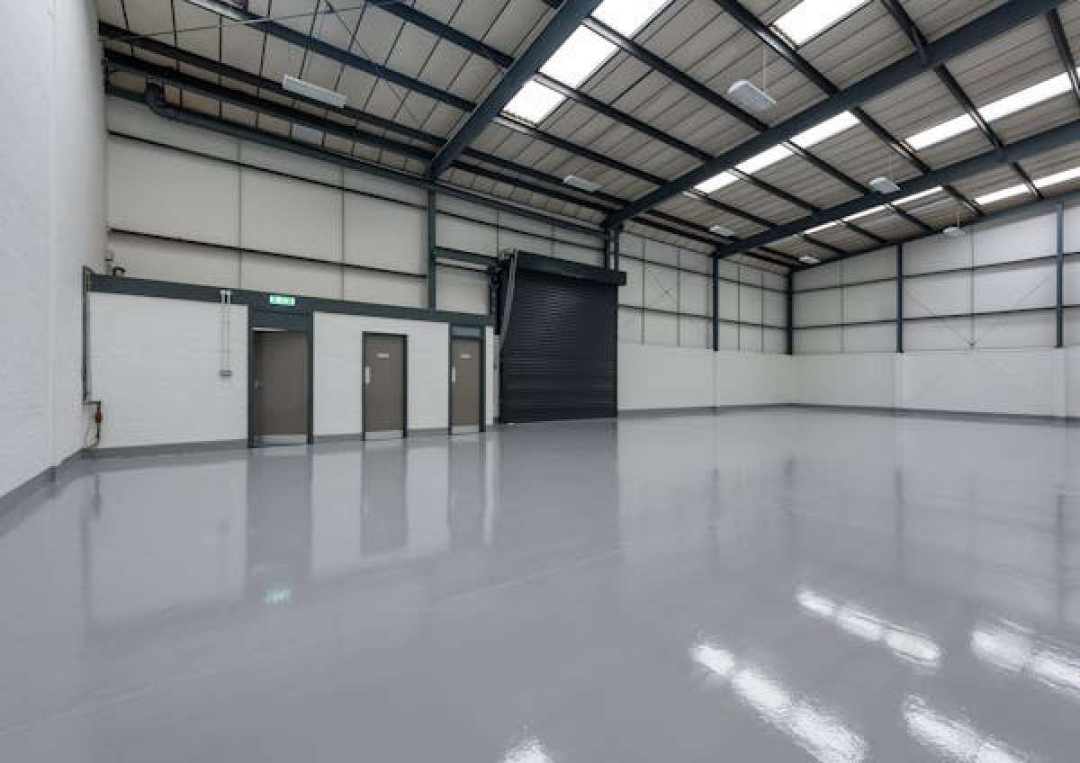 Industrial Unit in Birmingham - photo 2