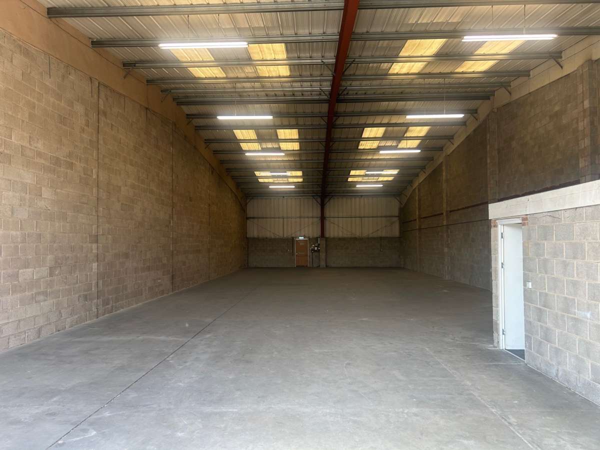 Industrial Unit in Burton-On-The-Wolds - photo 3