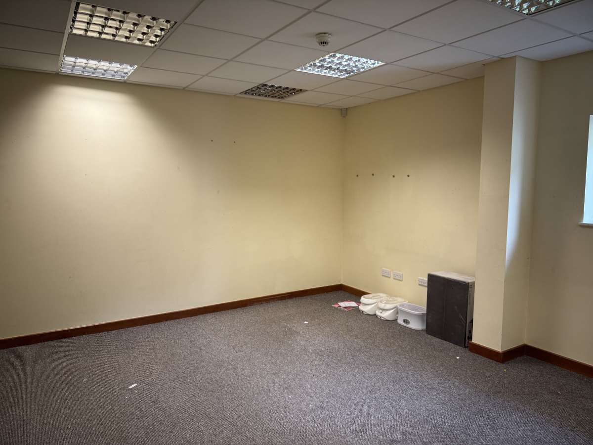 Industrial Unit in Exeter - photo 4