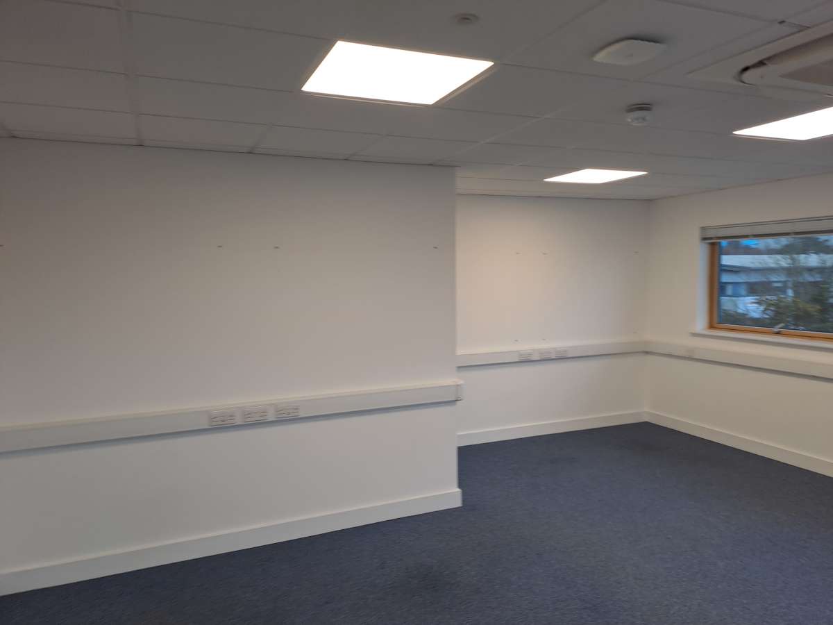 Industrial Unit in Redruth - photo 4