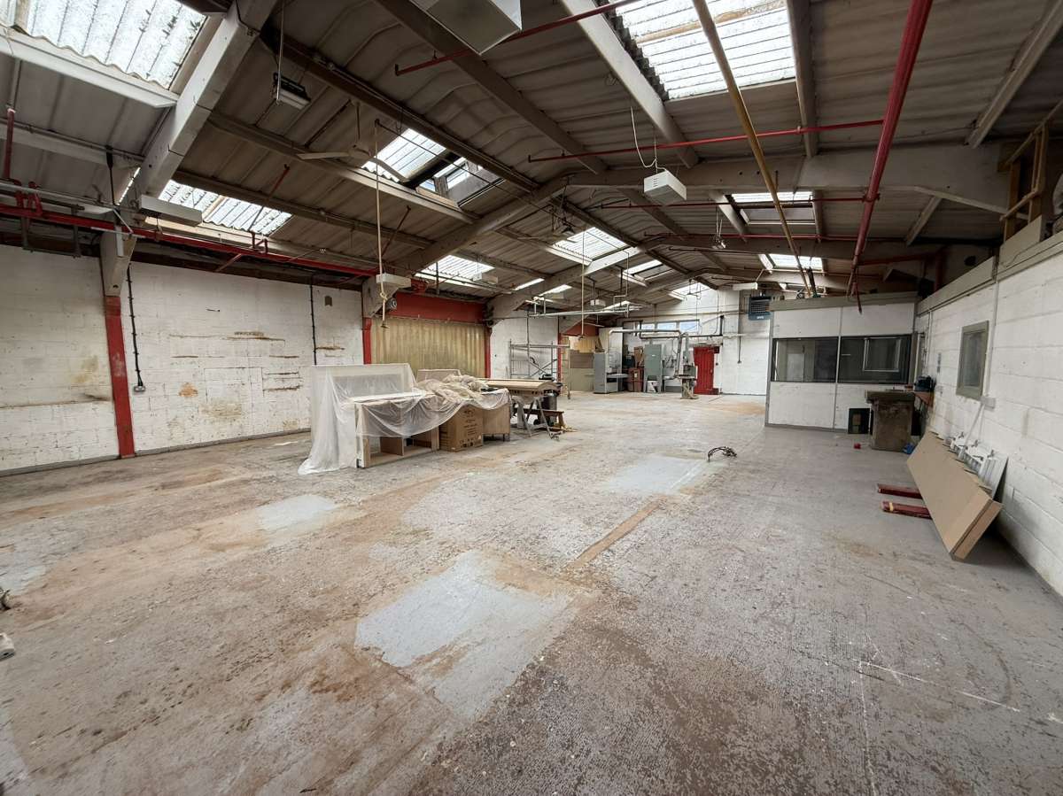 Industrial Unit in Hinckley - photo 3