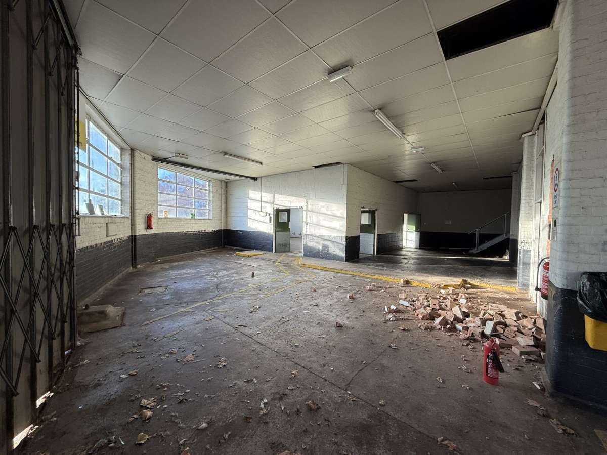 Industrial Unit in Hinckley - photo 2