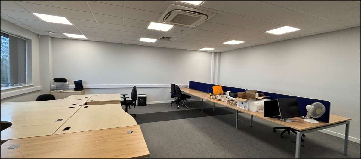 Industrial Unit in Castlewood Business Park - photo 4