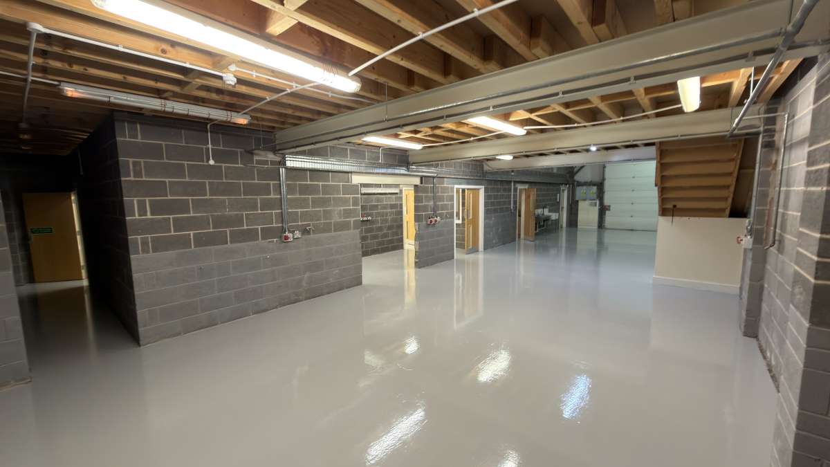 Industrial Unit in Pride Park - photo 4
