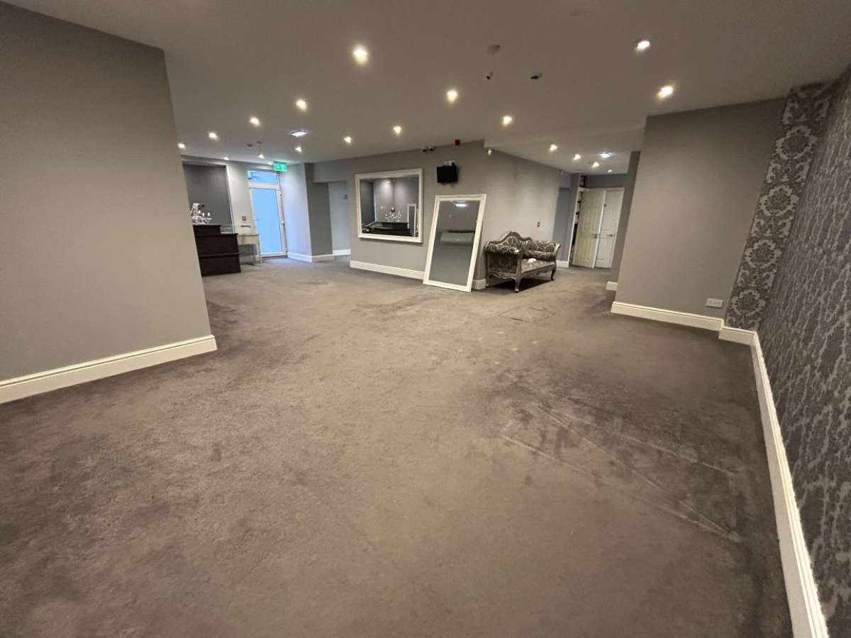 Industrial Unit in Plymouth - photo 3