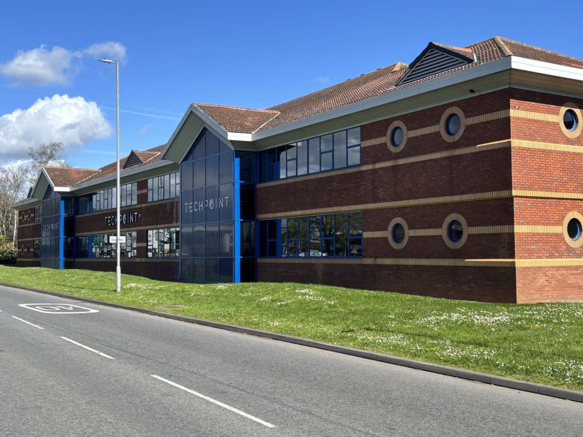 Industrial Unit in Melksham - photo 3