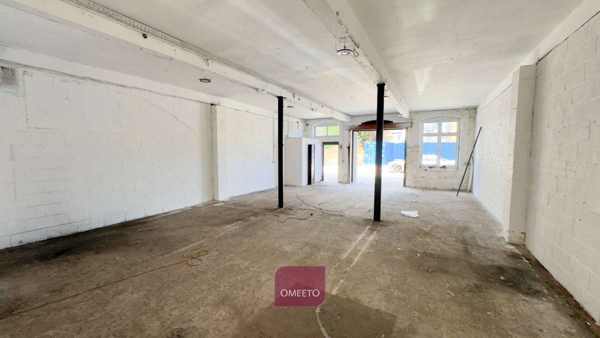 Industrial Unit in Nottingham - photo 2