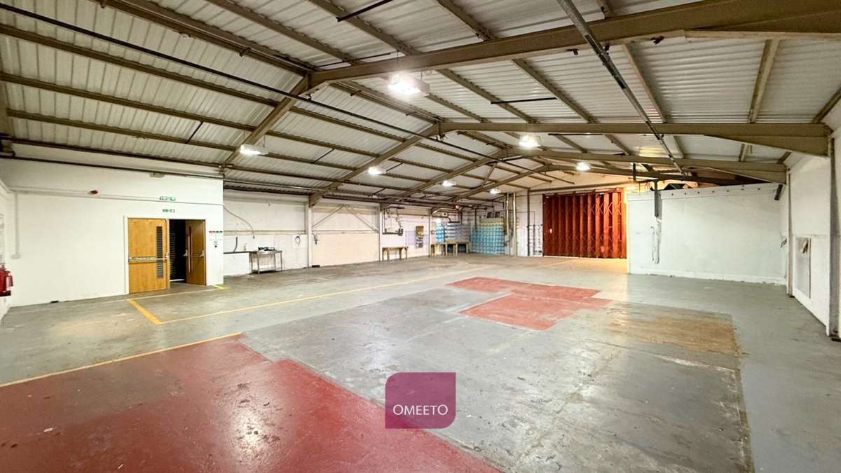 Industrial Unit in Derby - photo 2